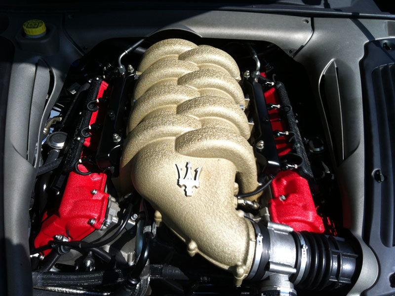 Maserati engine